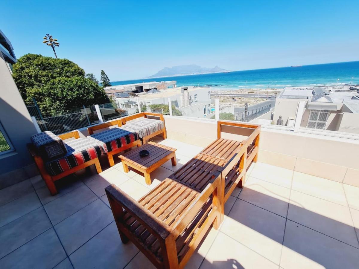 2Whitewaters Bloubergstrand Homestay Dış mekan fotoğraf
